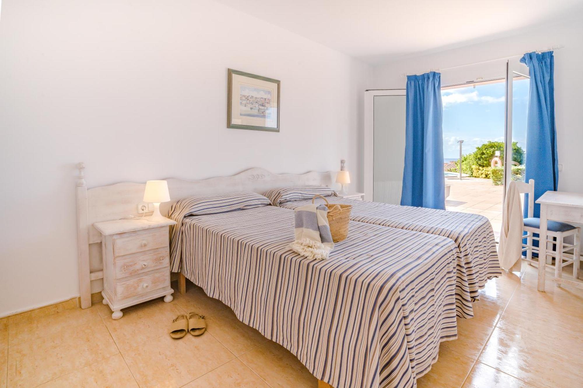 Apartamentos Mar Blau Son Bou Εξωτερικό φωτογραφία